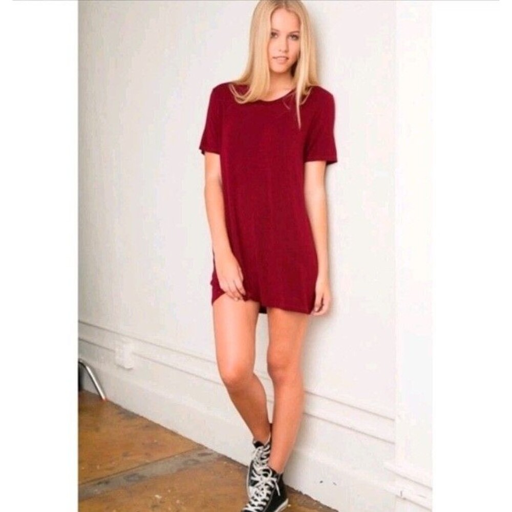BRANDY MELVILLE Maroon Dress Faux Velvet Suede Red Short Sleeve One Size